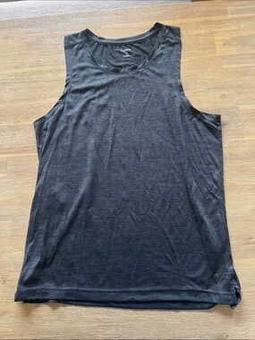 Old Navy Active charcoal muscle tank